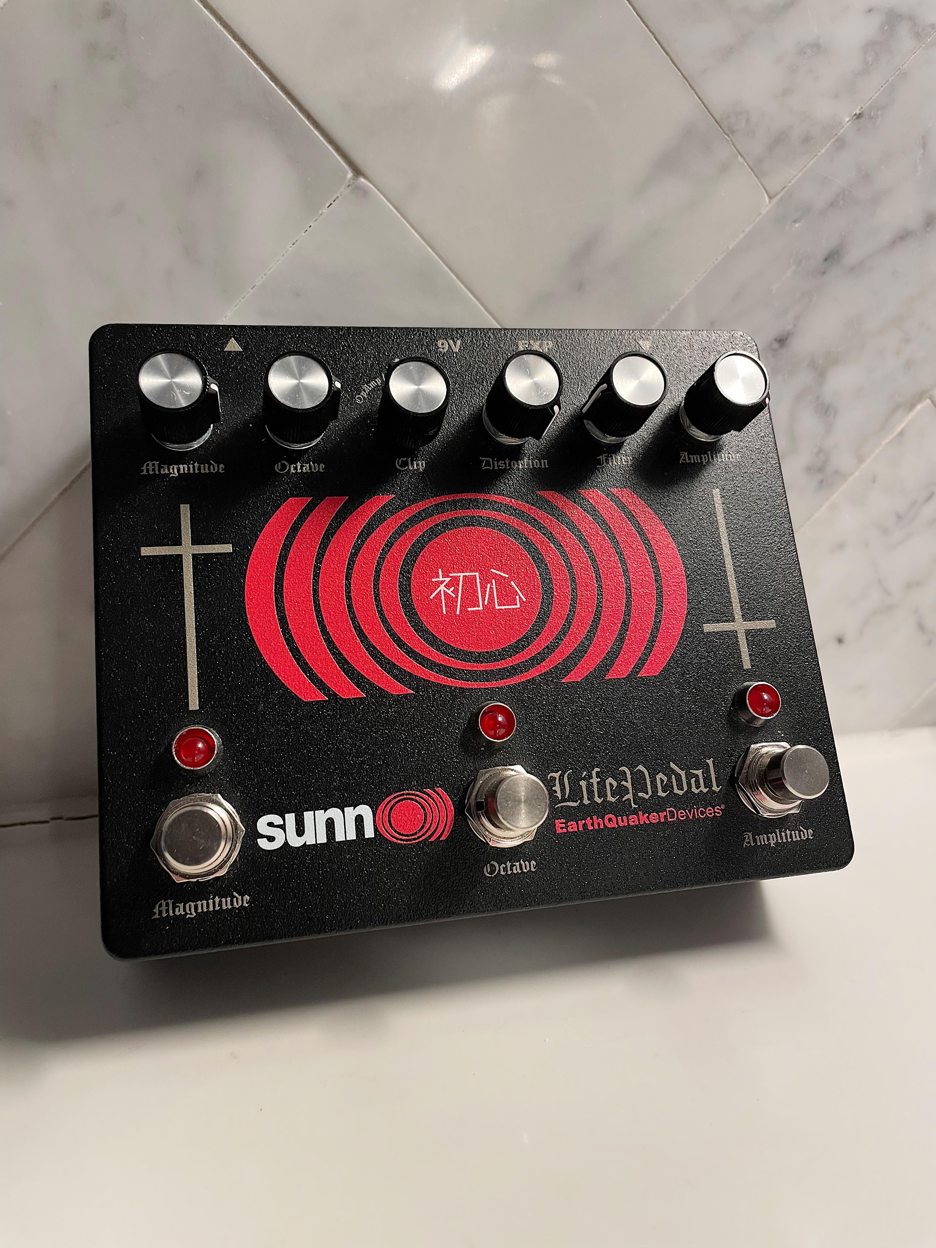 earthquaker-devices-life-pedal