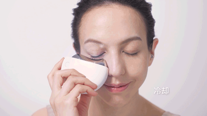 自宅で手軽にサロン並みのケアを。温熱・冷却・振動・カッサの4in1