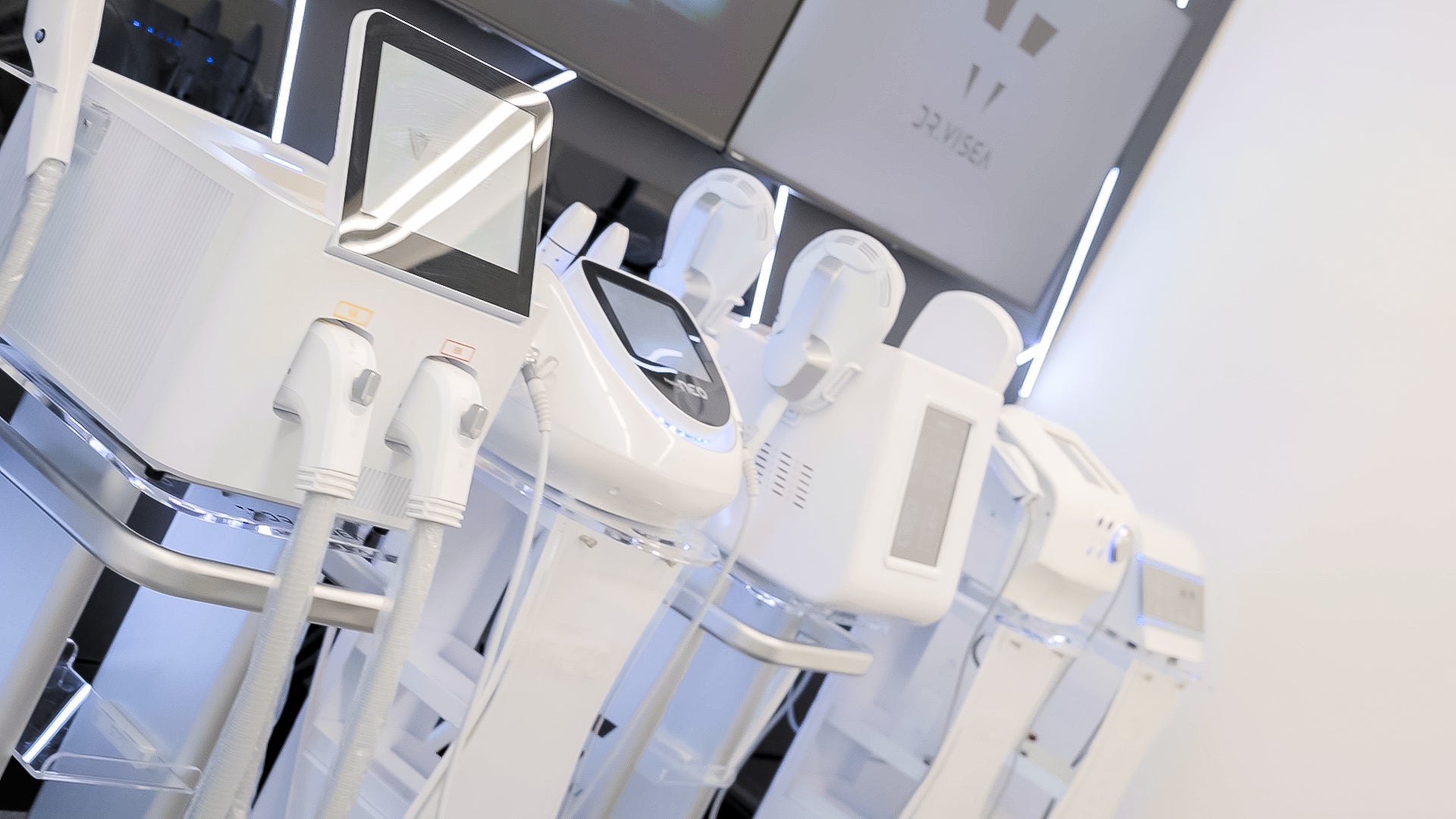 業務用プラズマ美顔器｜あらゆる肌悩みを1台で！シミプラズマネオが