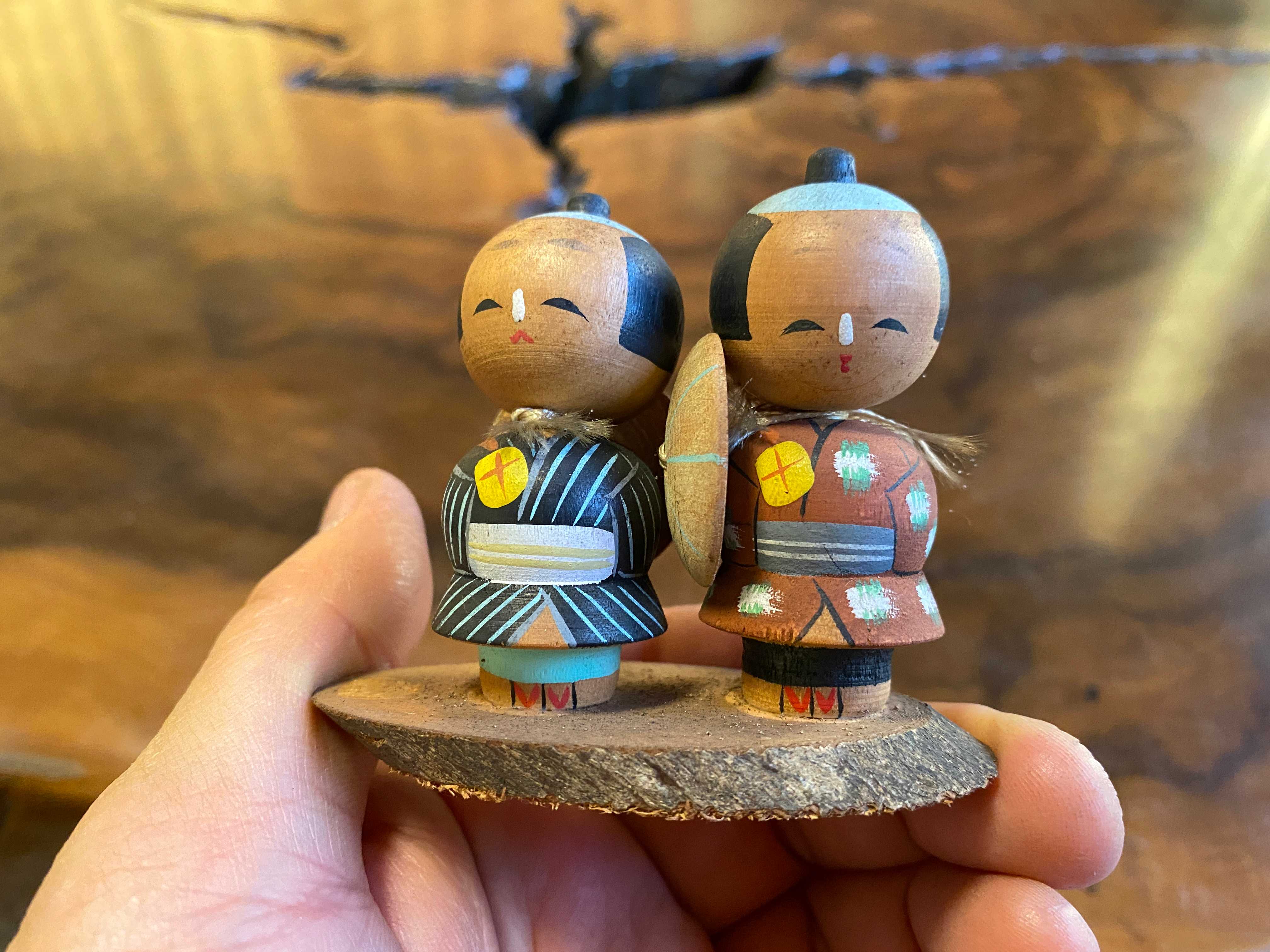 貝殻人形、くるみ人形、こけし人形などなど、昭和レトロなお土産人形