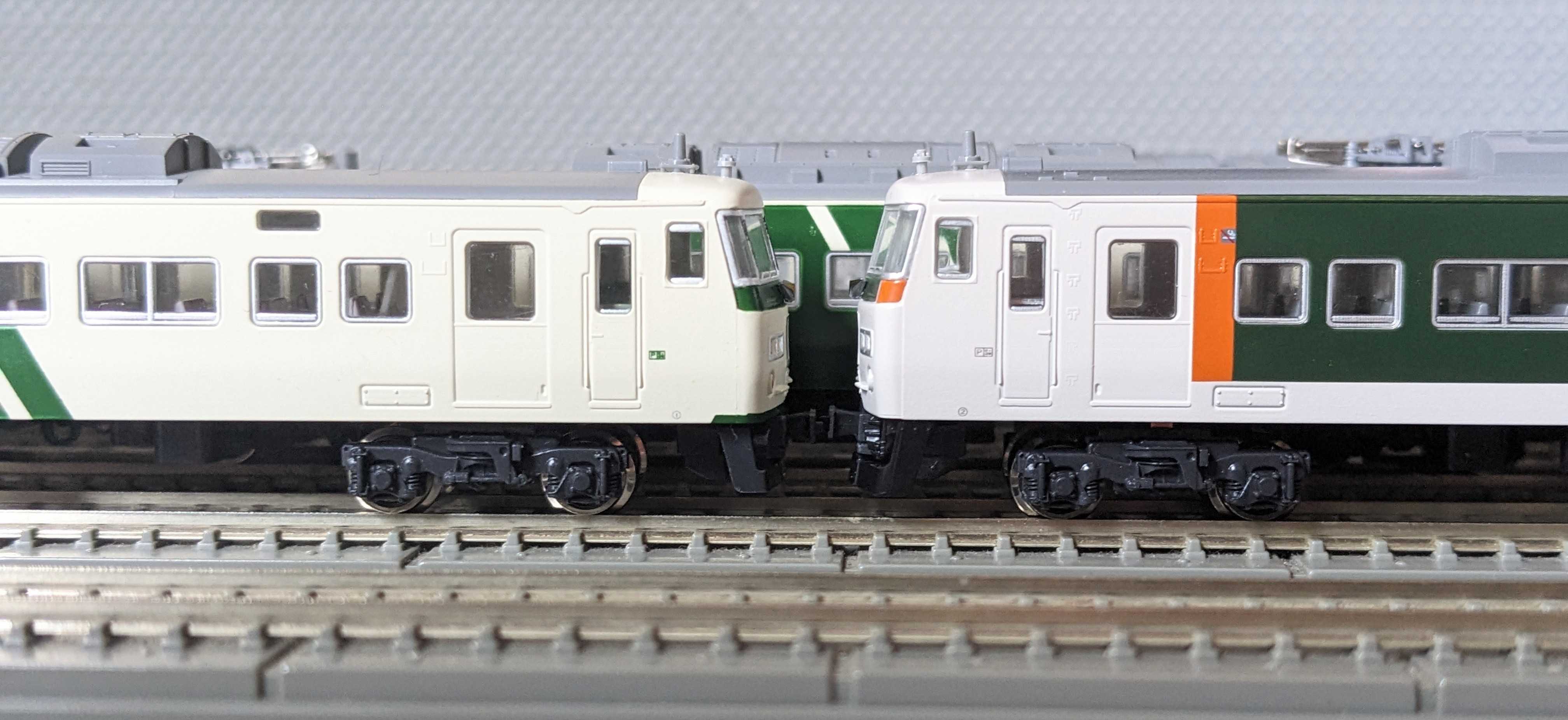 🔴入線 kato 10-226 185系0番台[踊り子]新塗色 5両ｾｯﾄ C3編成 - 竹ノ塚