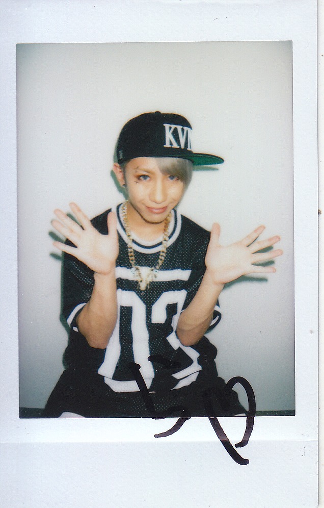 ex.LEZARD キズ 来夢 チェキ