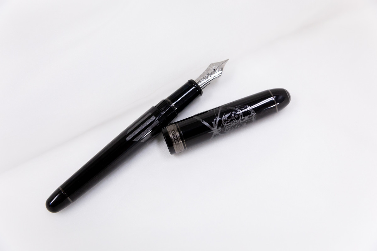 スター・ウォーズの世界観を表現した万年筆「#3776センチュリー/スター