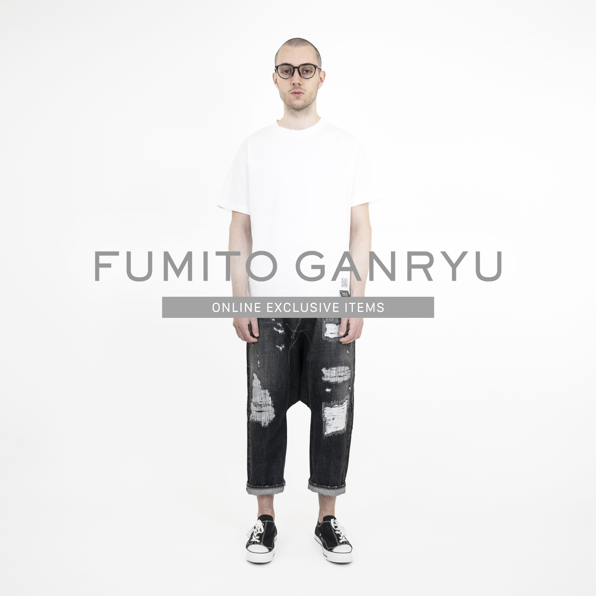 FUMITO GANRYU 公式オンラインストア限定の サルエルのデニムパンツを