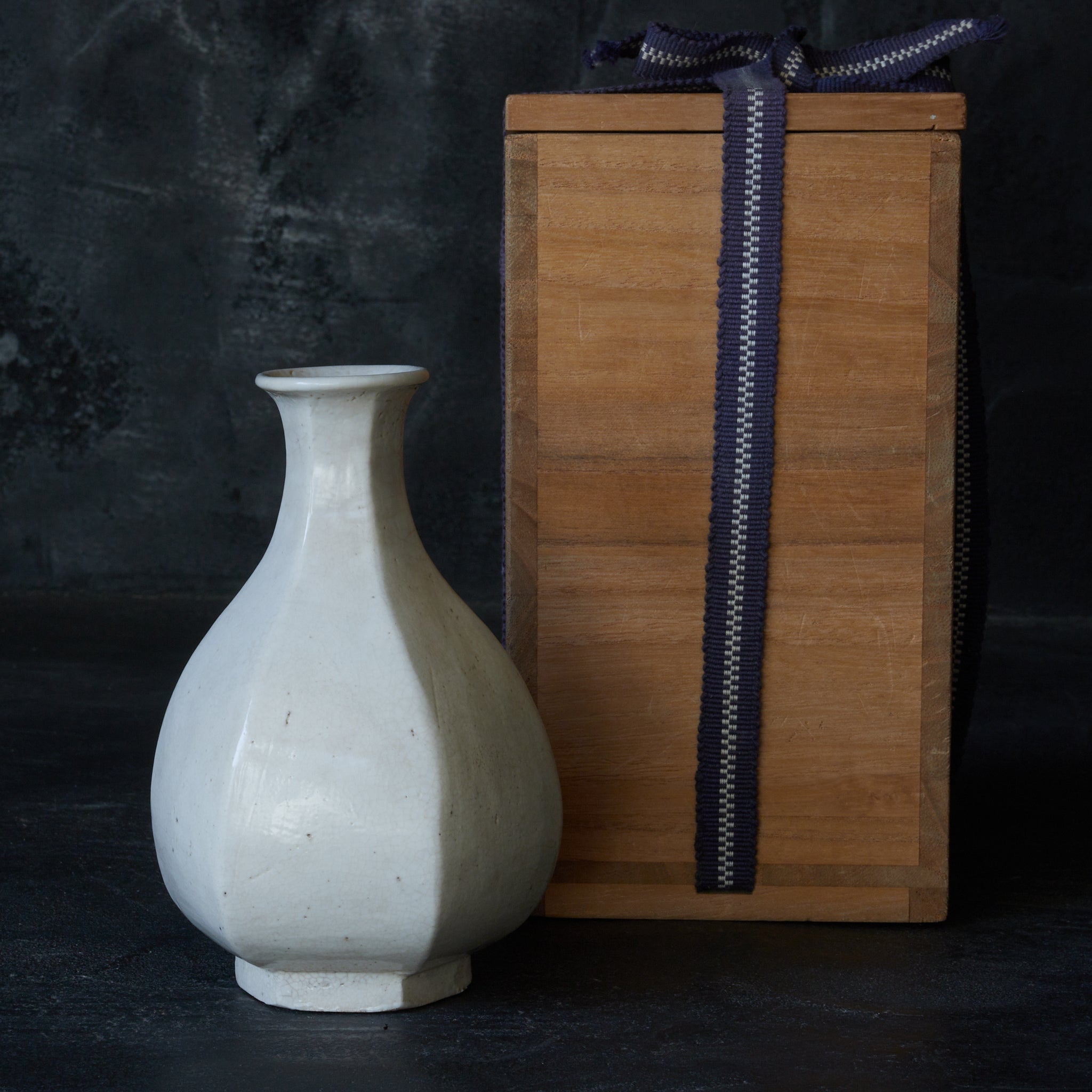 李朝 木製 トクサル 餅型 古民具 李朝 木製 トクサル 餅型 古