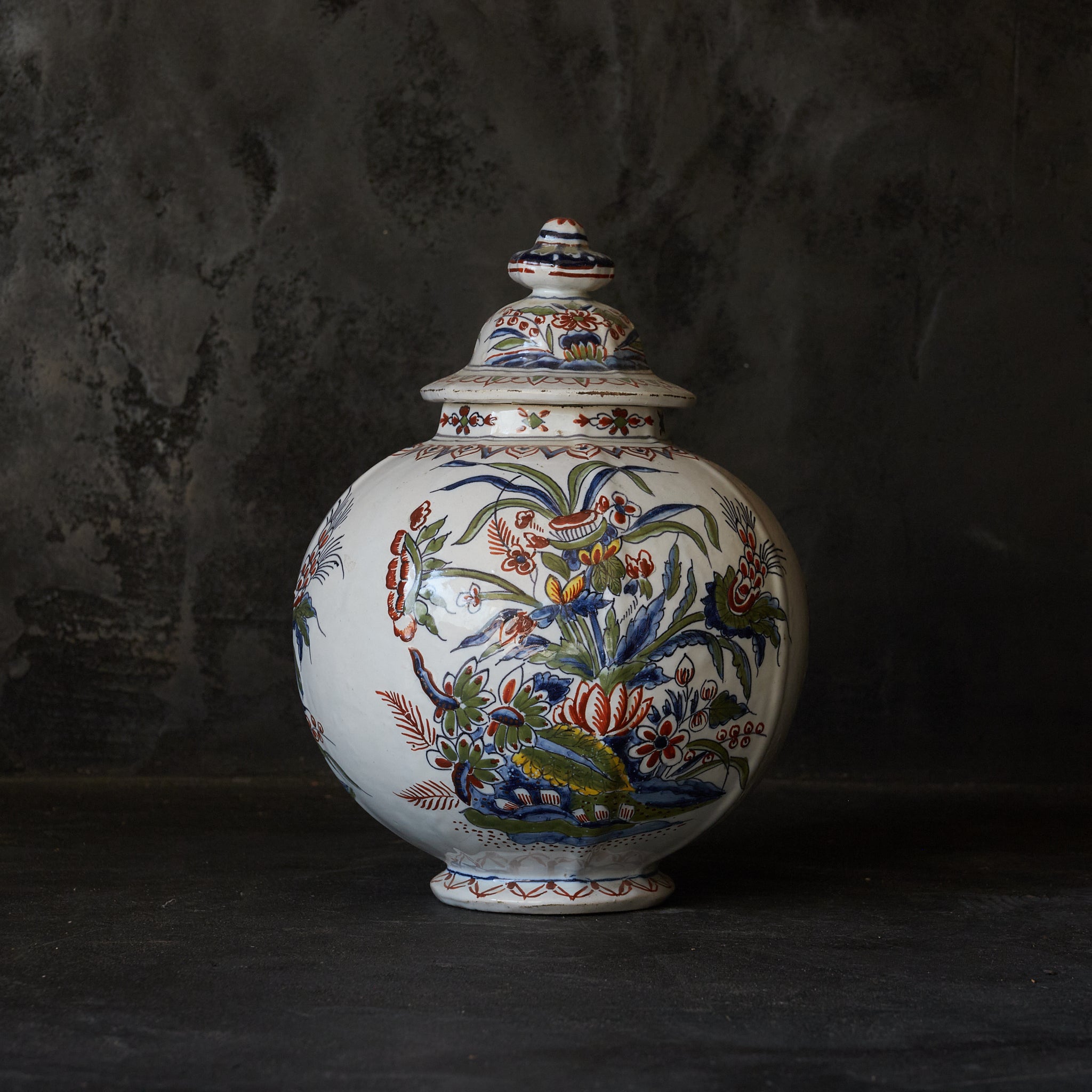 デルフト 色絵花文盃 18世紀｜デルフト 色絵花文盃 18世紀 デルフト