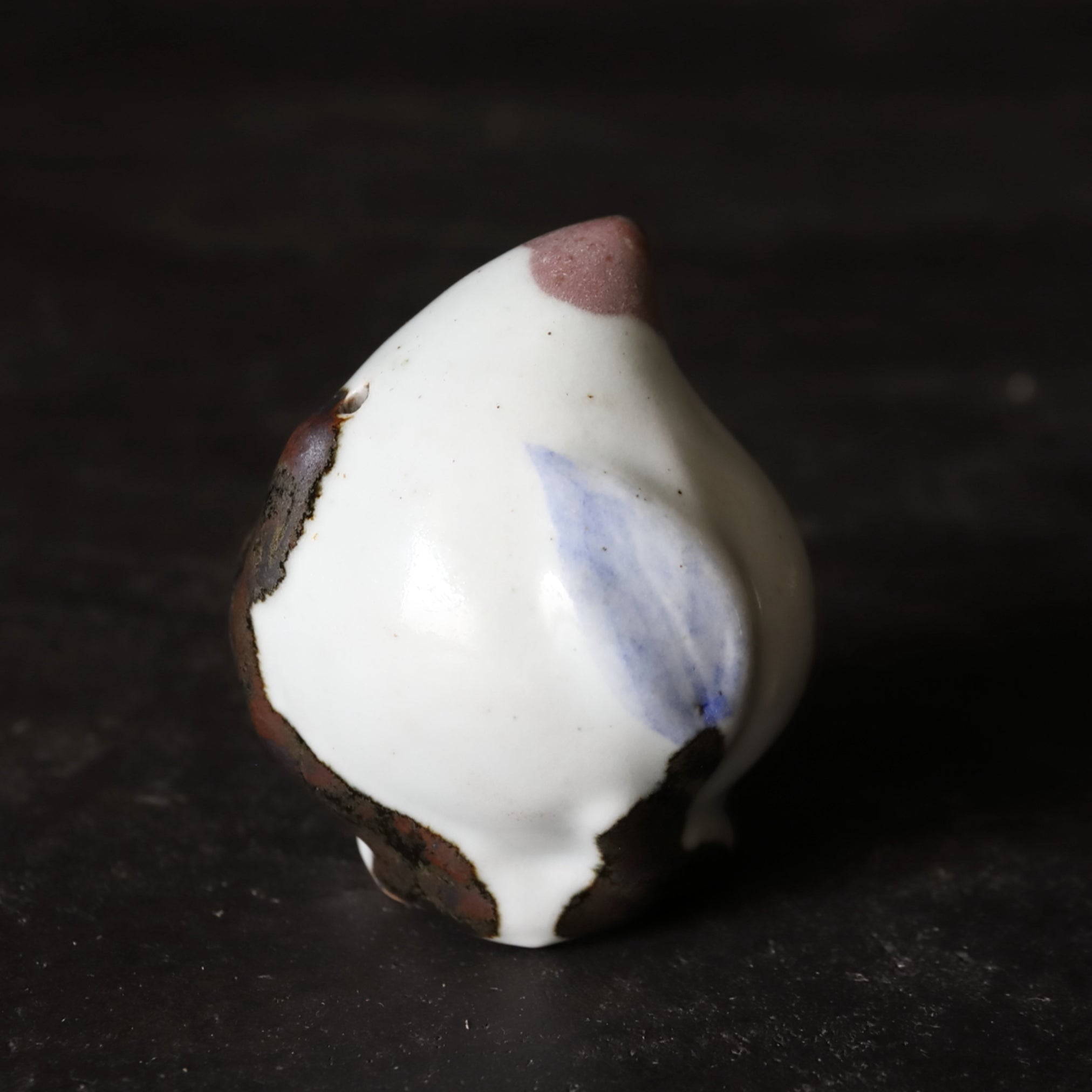 李朝 水滴 青磁 青磁桜花型梅花紋水滴 李朝 青磁桜花型梅花紋水滴 李朝