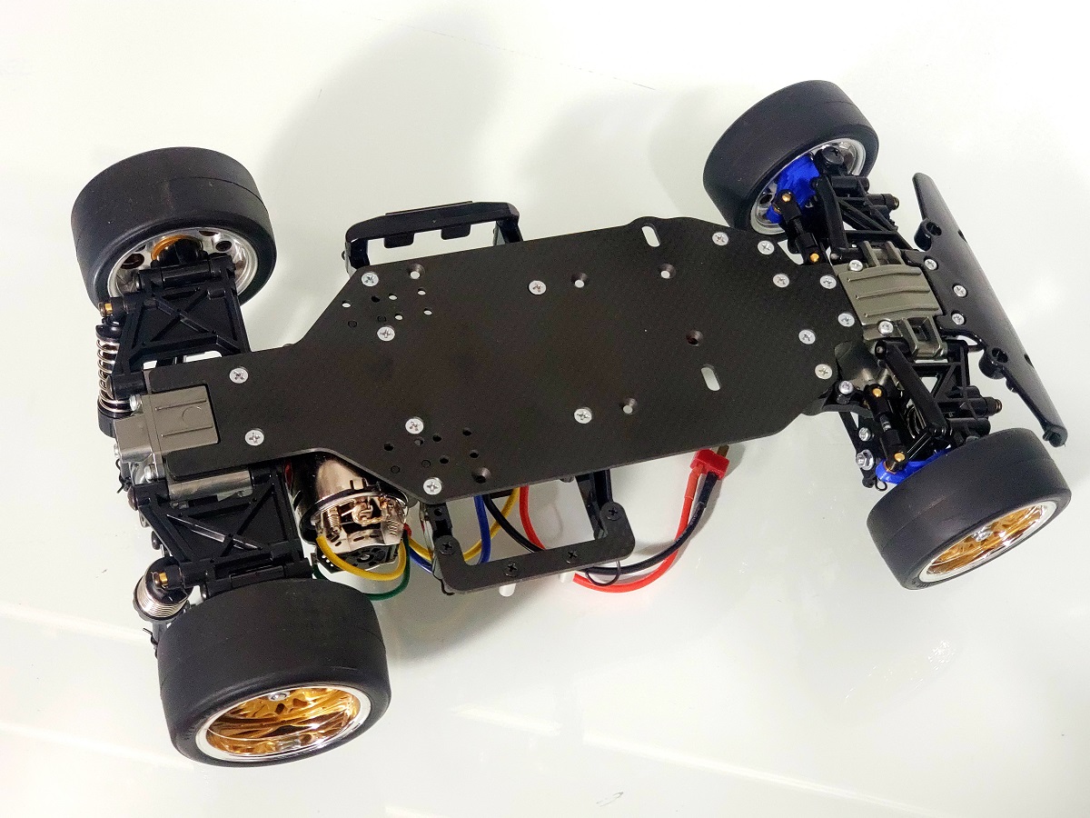 Tamiya TA02 Carbon Edition Porsche 911 GT2 Gulf Racing – RC Bombshells