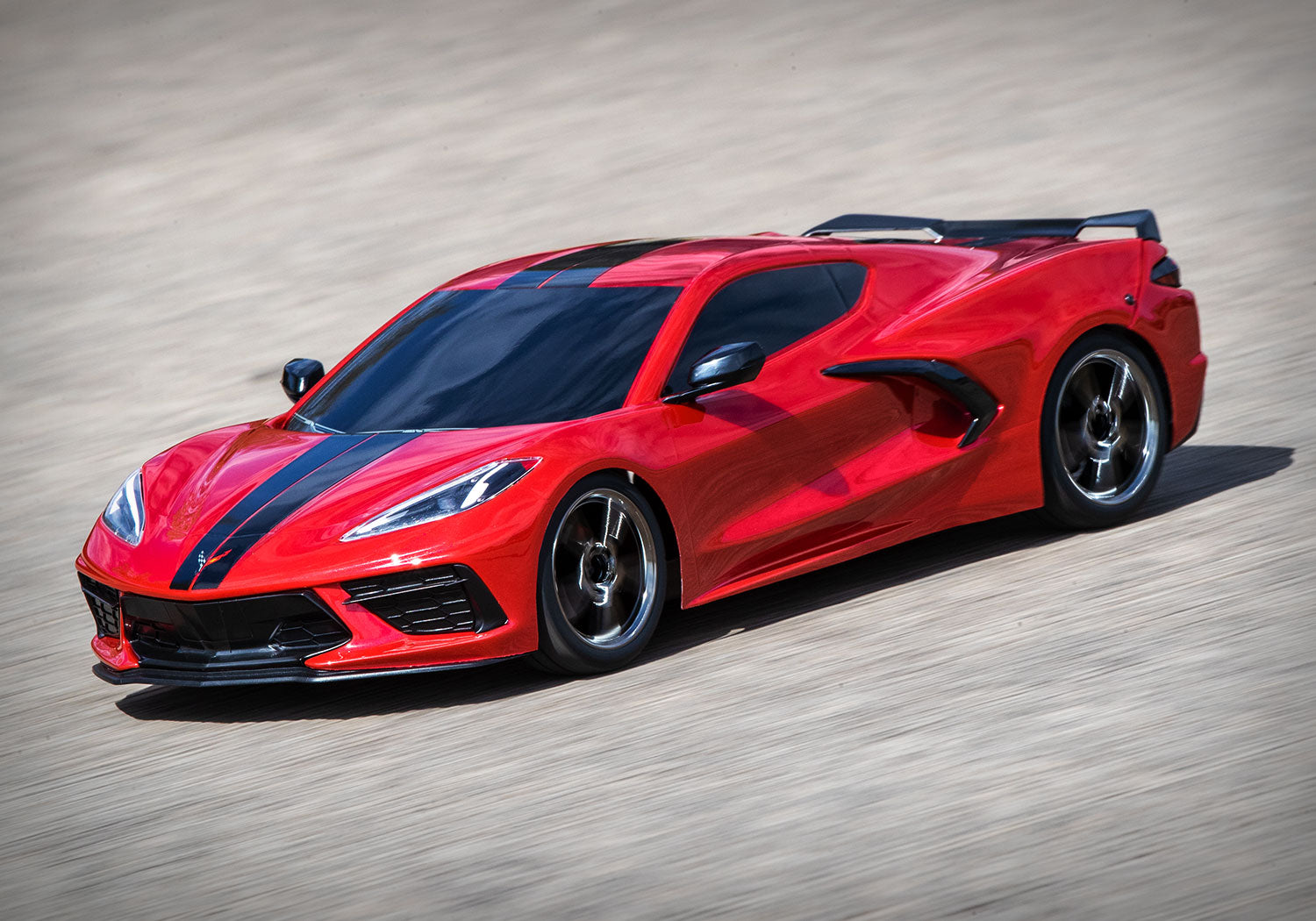 トラクサス 1/10 シボレー CORVTTE レッド RTR 塗装済み完成品