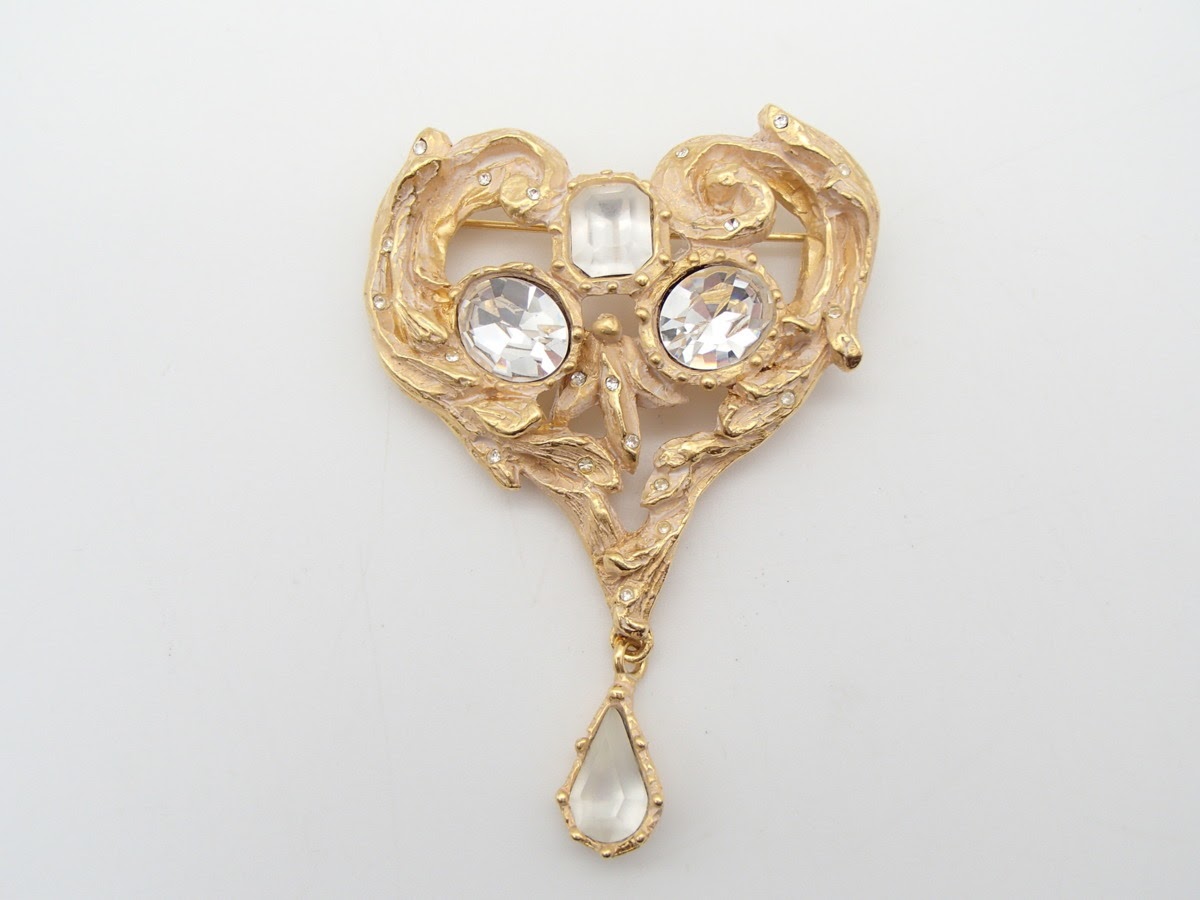 クリスチャンラクロアのブローチを高額買取しました！ 長野県のお客様