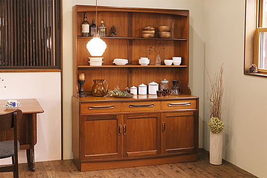 木製店舗什器でおしゃれなお店に！テイスト別おすすめアイテムを紹介