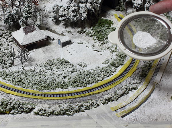 トランクにぎゅっと閉じ込めた情景… Zゲージで楽しむミニマムジオラマ