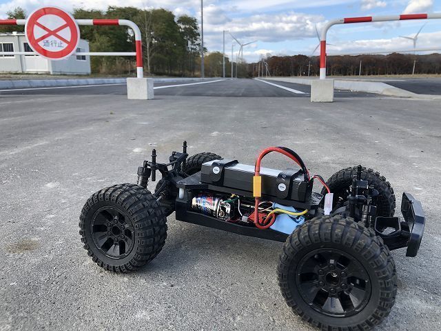 DEERC 9200E改シャーシになります。 DEERC 9200E改シャーシになります