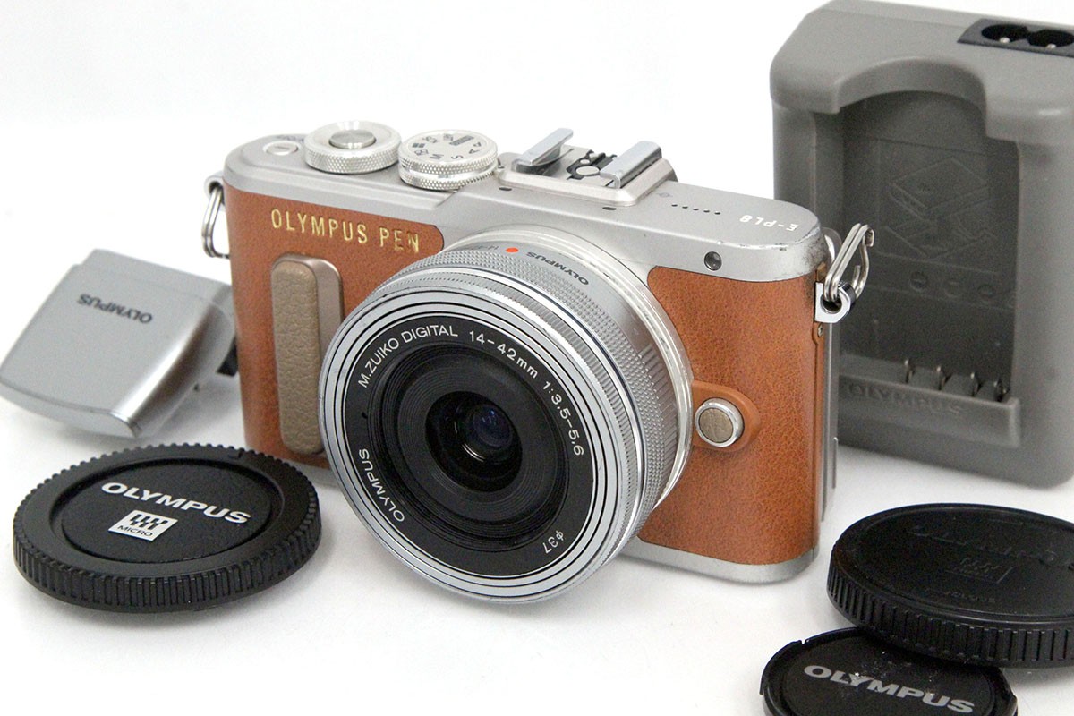 オリンパス PEN E-PL8 14-42mm EZレンズキット ブラウン 中古