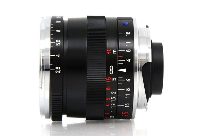 Carl Zeiss Biogon 2.8/25 ZM レンズ + 純正フード