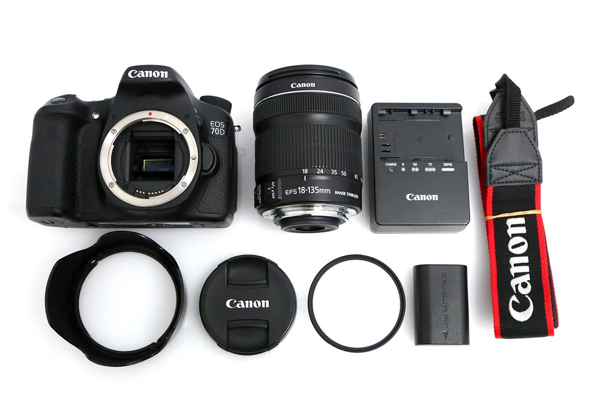 美品】EOS 70D 18-135 IS STMレンズキット オマケ