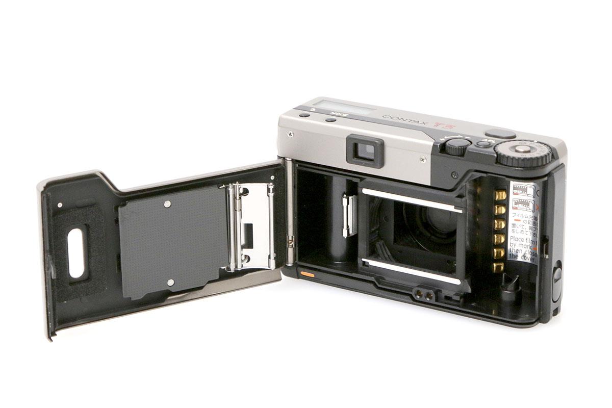 稼動品】CONTAX T3D シルバー CONTAX T3 D 稼動品】CONTAX T3D