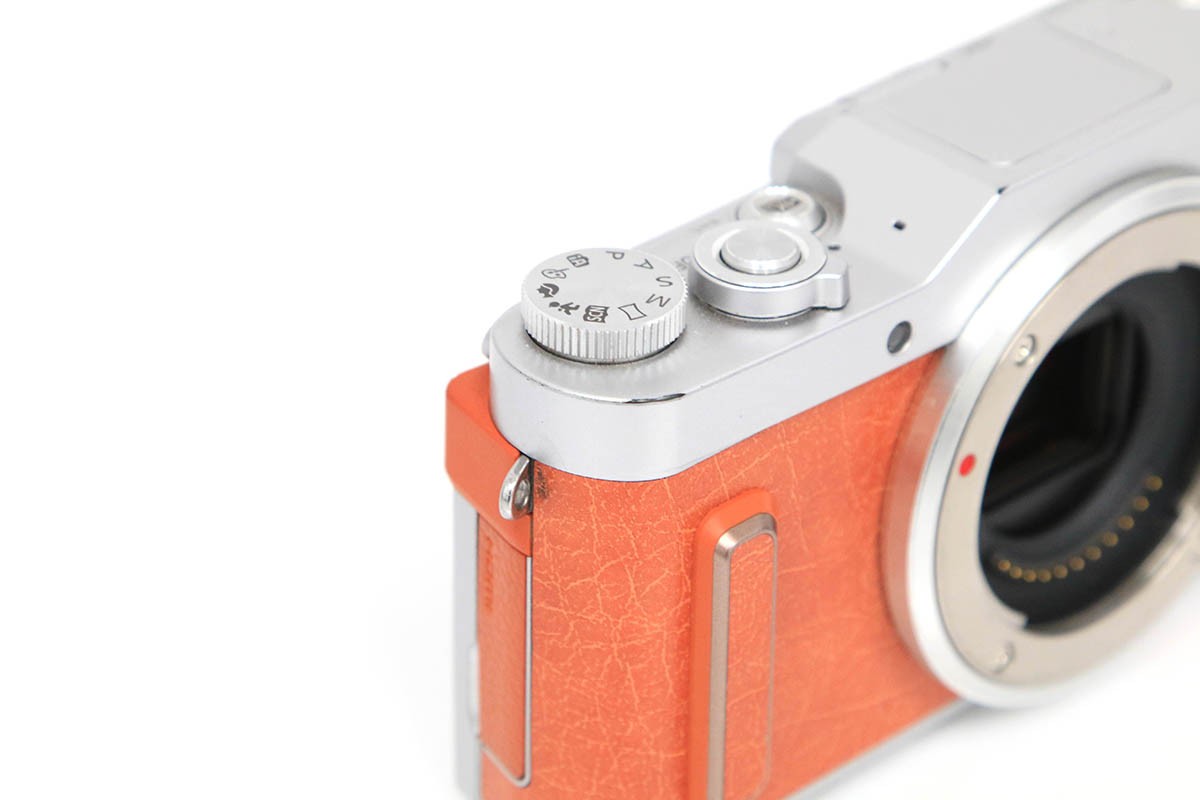 LUMIX DC-GF10 ボディ オレンジ CA01-B798-2Q1A | パナソニック