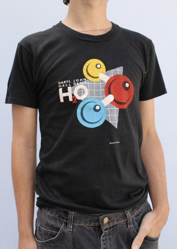 Vintage Hall and Oates Tee T0591 - Recycled.Clothing