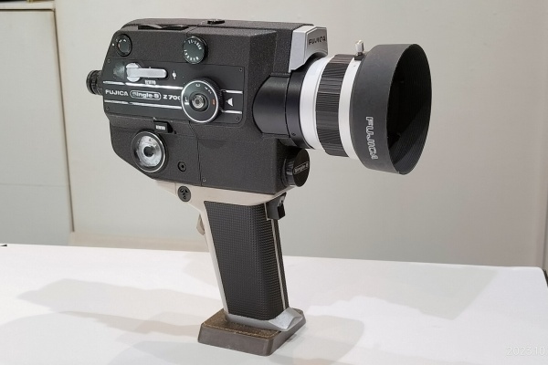 Extinct Media Museum Tokyo - Single-8：シングル8カメラ