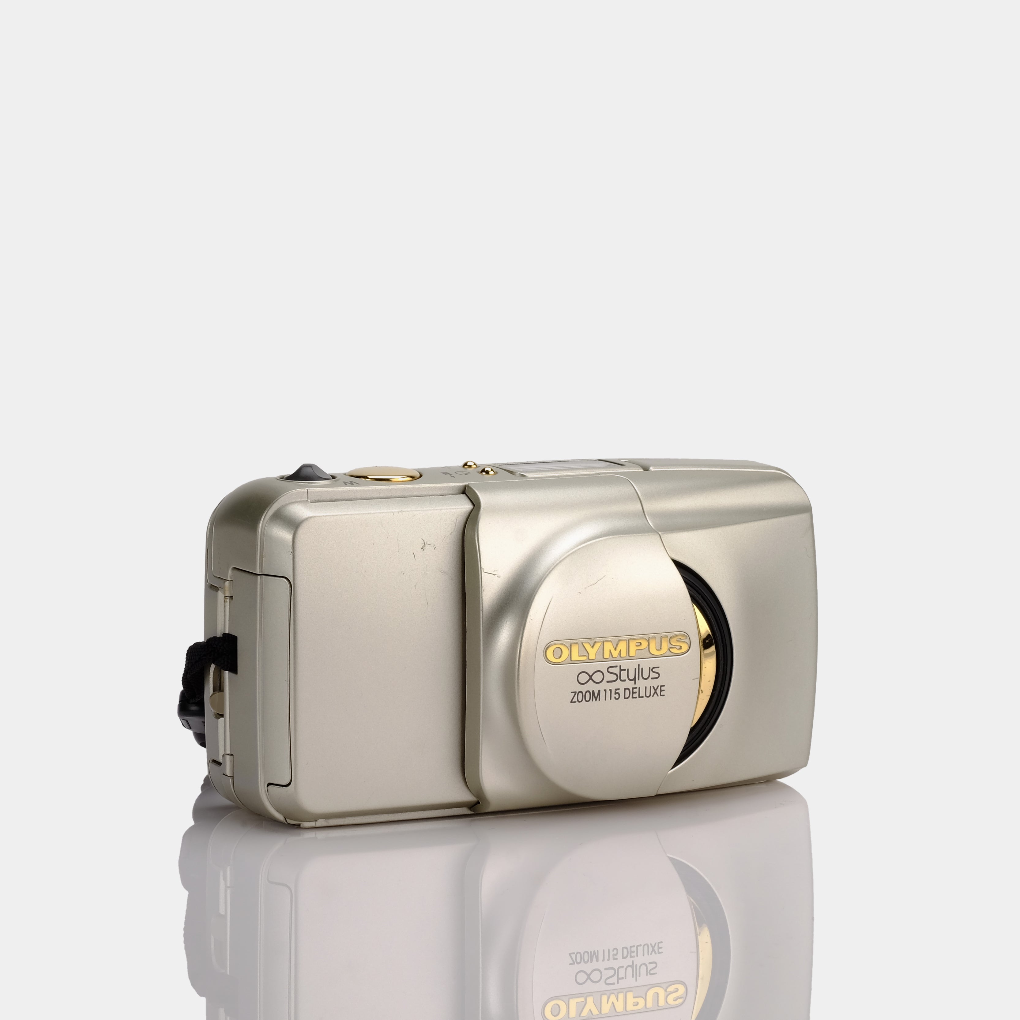 Olympus ∞ Infinity Stylus Zoom 115 Deluxe 35mm Point and Shoot