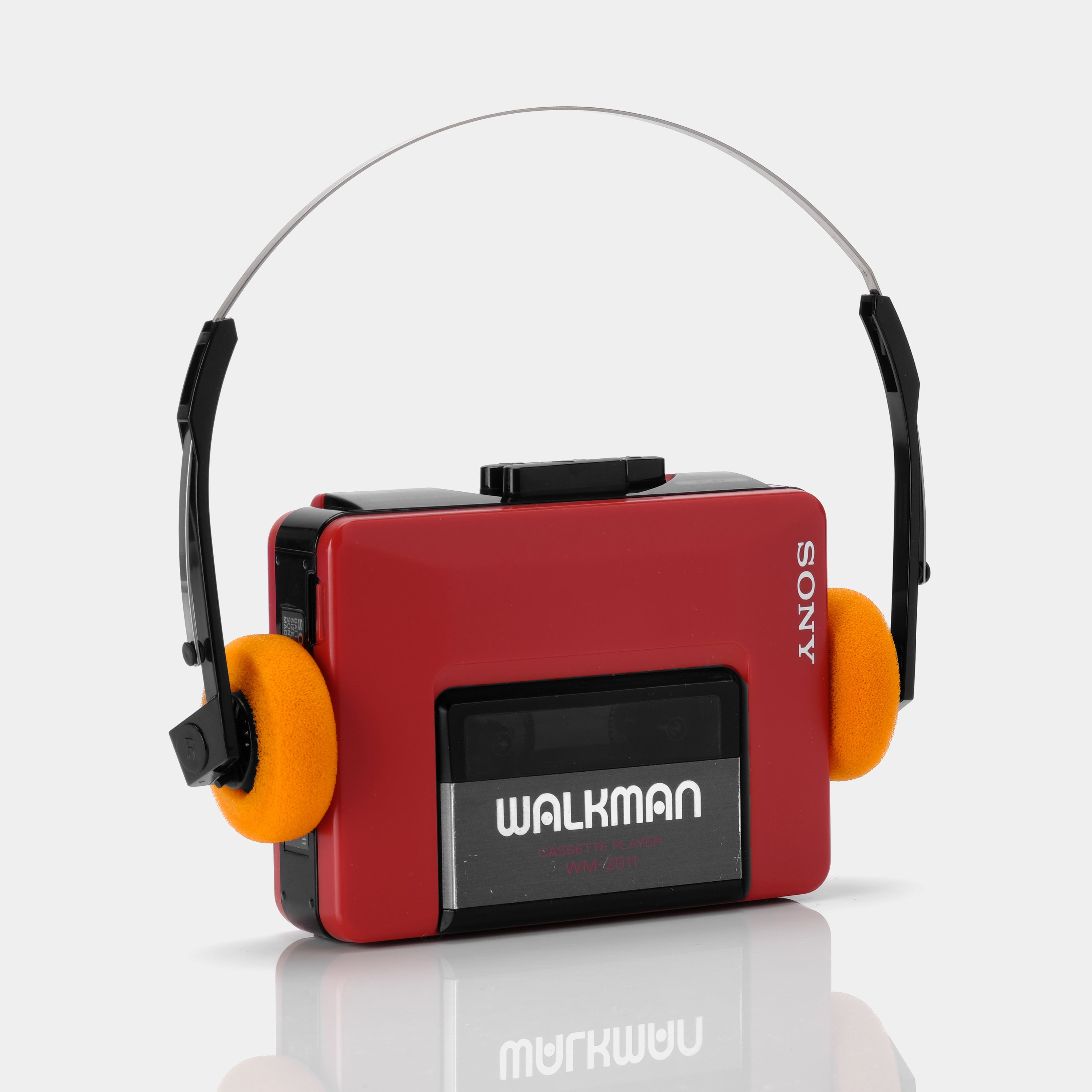 WalkmanRed2011_2.jpg?v=
