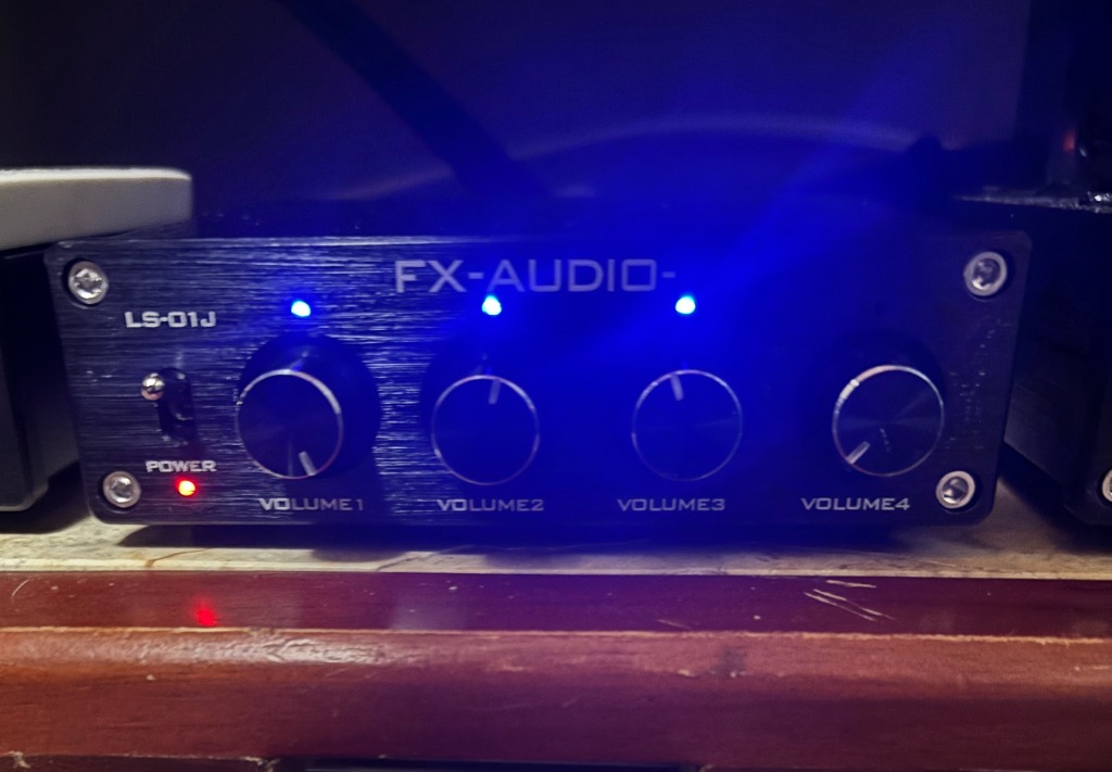 FX AUDIO FX-AUDIO- LS-01J [ブラック] 4chラインスプリッター