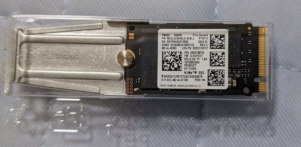 SK hynix NVMe 256GB 2242 M.2 PCIe SSD SAMSUNG Western Digital