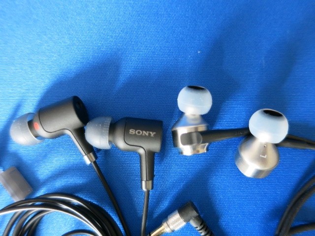 残念…。』 SONY MDR-NW750N (B) [ブラック] 肉名.comさんのレビュー