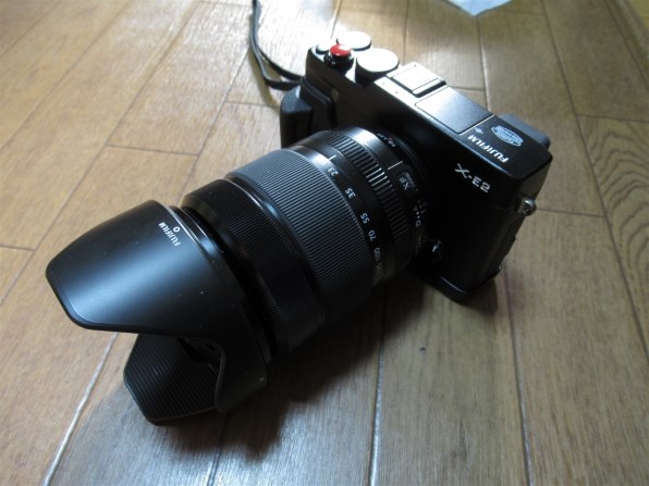 富士フイルム X-E2 ボディ ブラック_カメラブラケット付き 富士