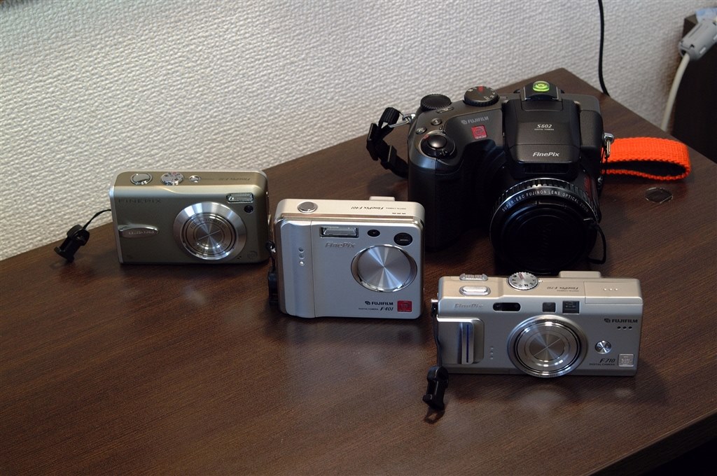 14年を経て今更F710デビュー』 富士フイルム FinePix F710