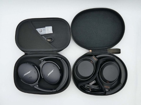 Bose ワイヤレスヘッドホン 専用ケース付き Bose ワイヤレスヘッドホン