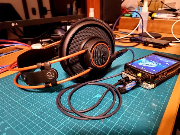 AKG C200ケーブル付き AKG K712 PRO （キャリングポーチ欠品） AKG