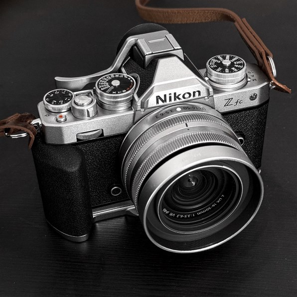 Nikon Z fc 16-50 VR レンズキット シルバー