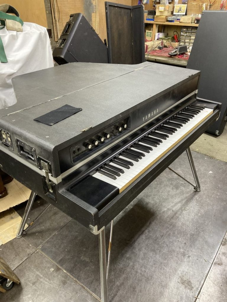 ヤマハ CP-70B 【未整備/現状渡し】YAMAHA (和歌山市発) ヤマハ CP-70B