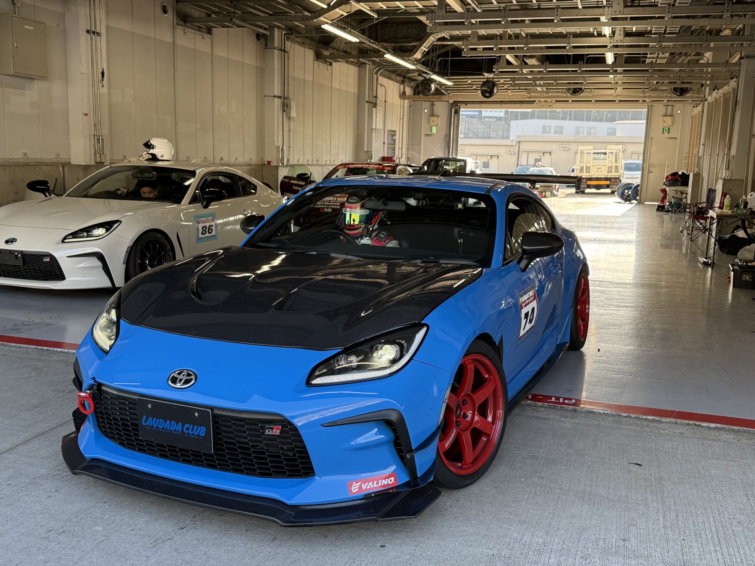 クレイブのフルエアロを纏うアップデート「LAUDADA COMPANY ZN8 GR86