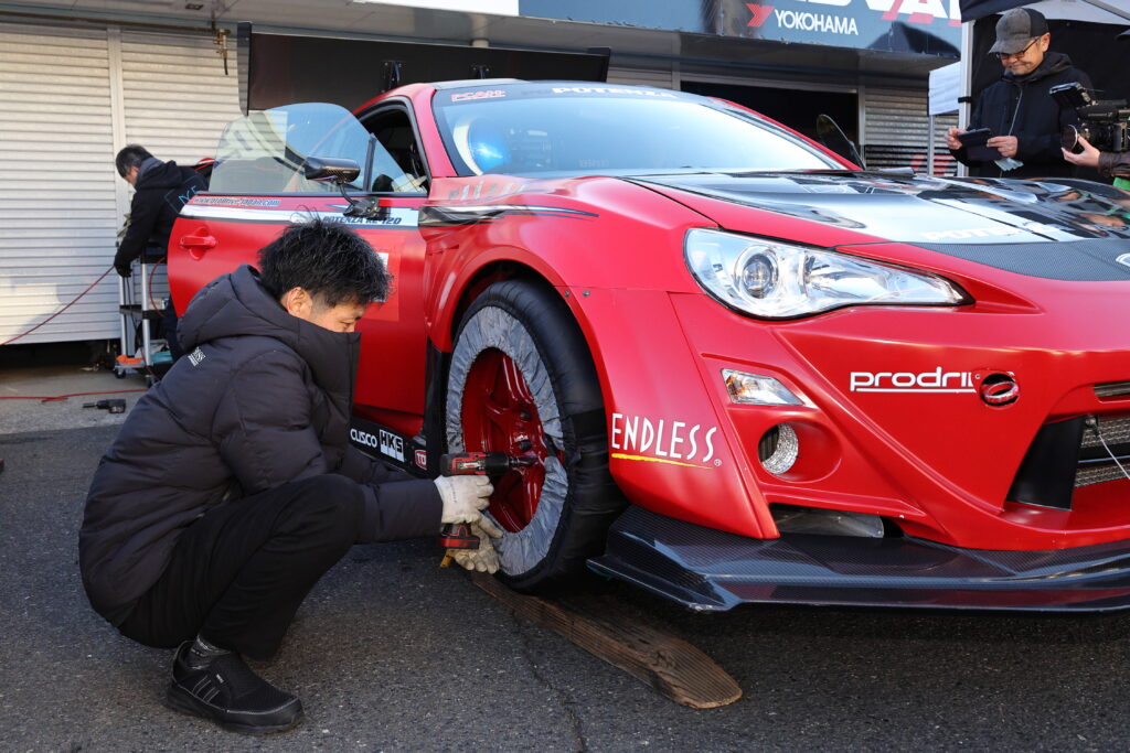 コースを問わず安定した速さ 熟成のスーパーチャージャー仕様 「PCA