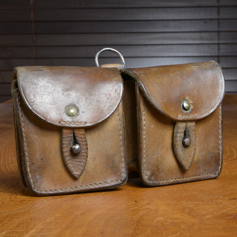 フランス軍放出品 レザー製 マガジンポーチ MAS-49/56用 | ミリタリー