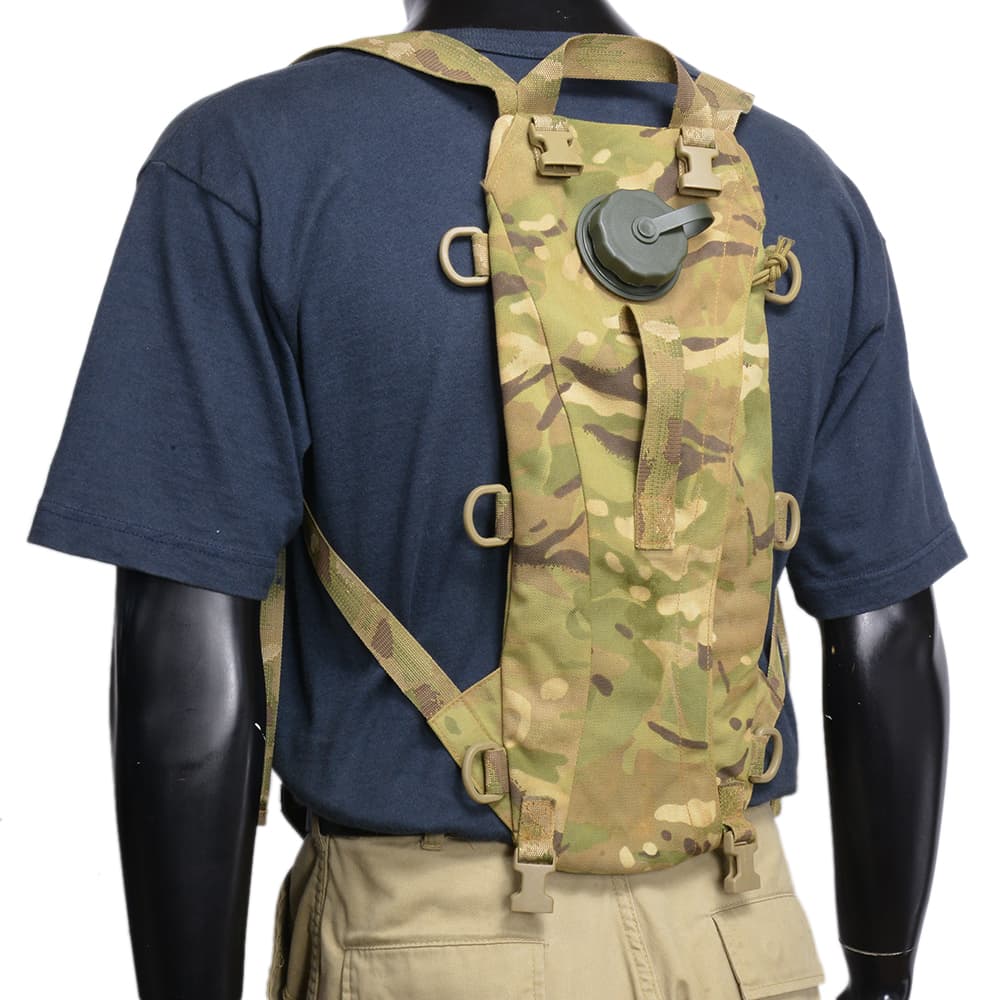 イギリス軍放出品 ハイドレーションキャリア MTP迷彩 | ミリタリー