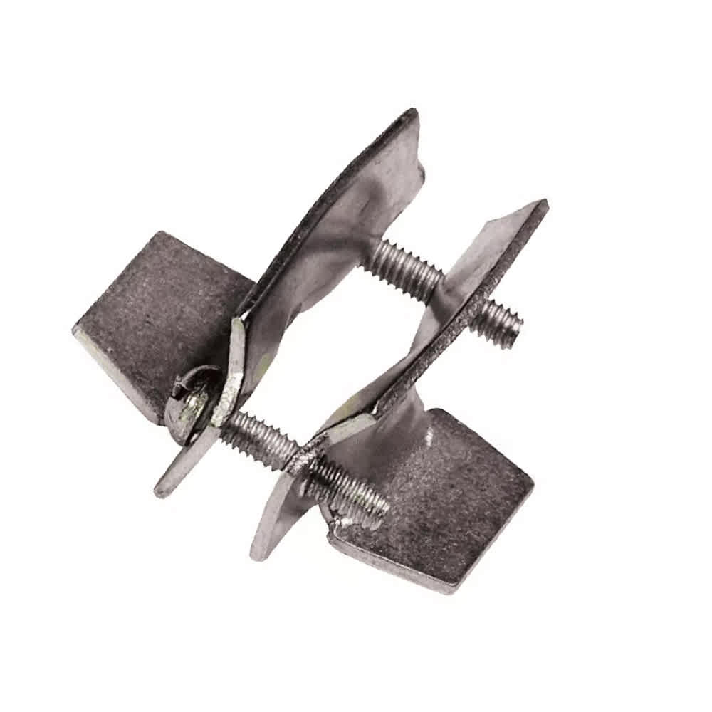 HUBBEL Outlet Box Butterfly Connector 3/8 in - Canac