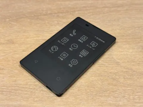 カードケータイ KY-01L 【SIM解除済み】