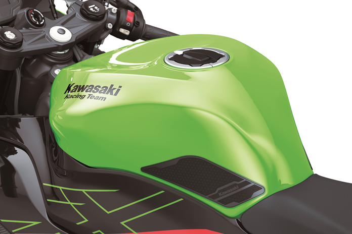 新政No.6 2024 H-TYPE 新政No.6 2024 H-TYPE 2024 Kawasaki Ninja ZX