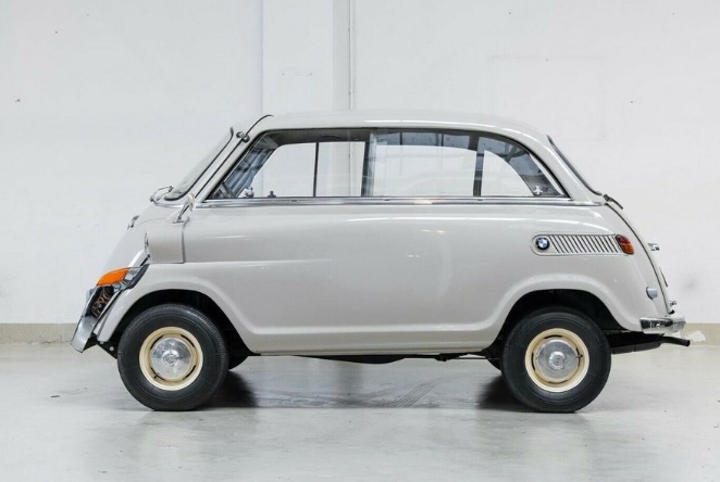 1/18 BMW 別注 600 イセッタ 希少中古 美品 1/18 BMW 別注 600