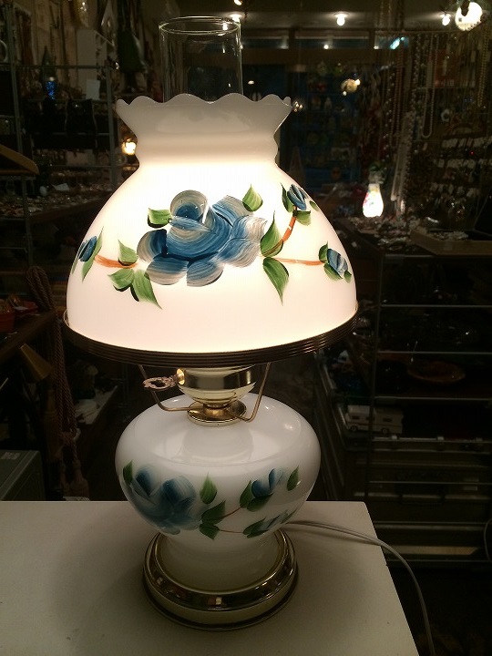 2つセットイマンマニーローズ フリルミルクガラス シェードランプ Many