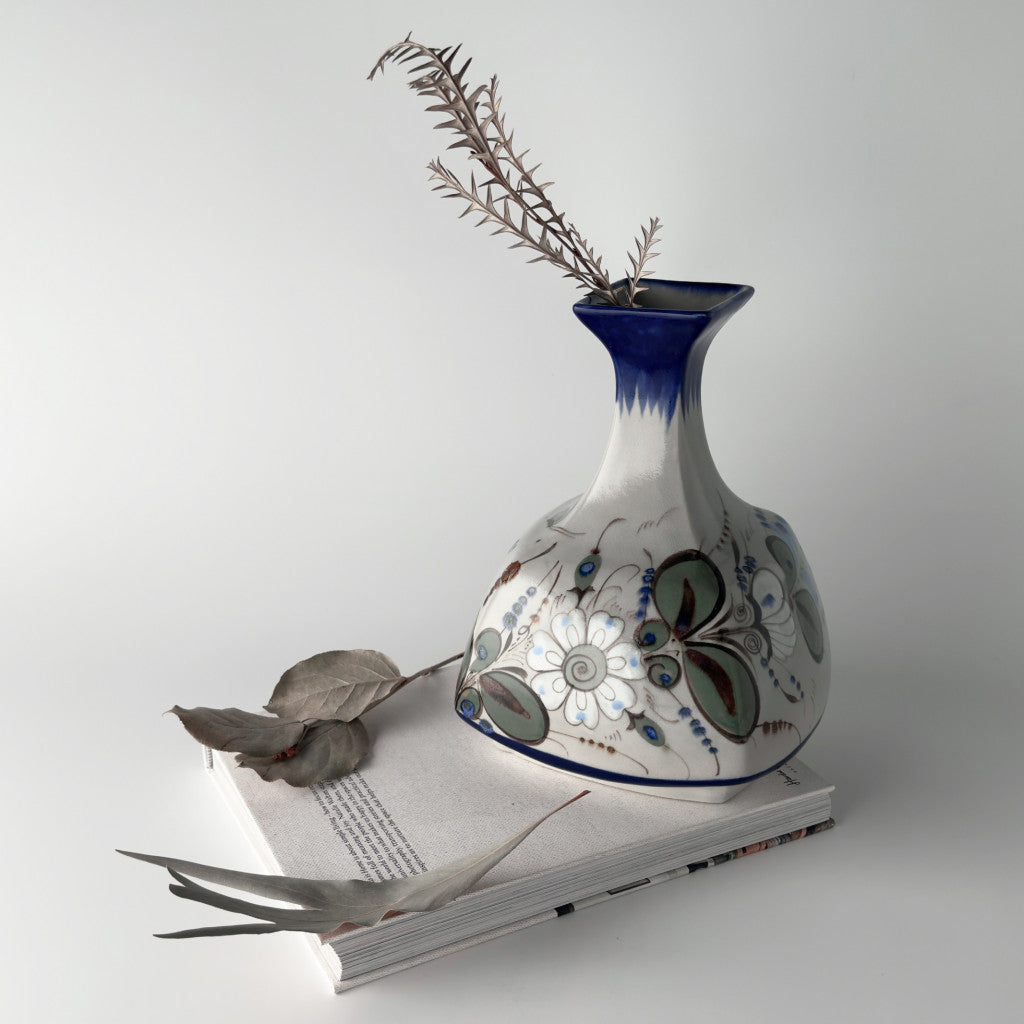 メキシコ トナラ焼 フラワーベース｜rocca rocca｜ケン・エドワーズ