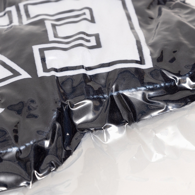 クッション(ロゴ/フデ)ブラック｜DIAMOND MOON通信販売｜矢沢永吉公式