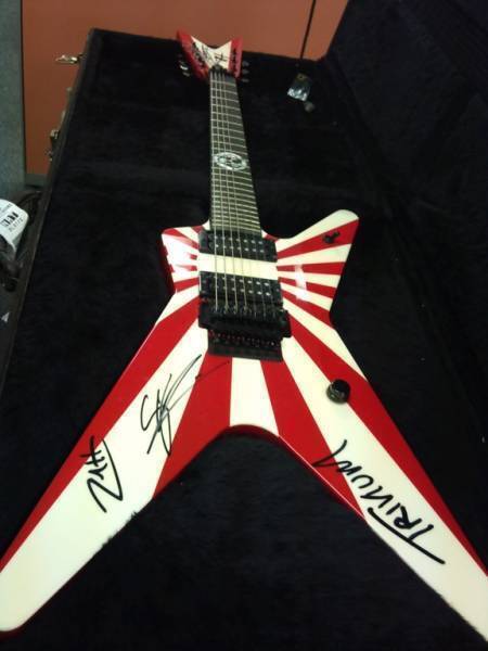 トリヴィアムのマシュー＆コリィ、Yahoo!東日本大震災チャリティー