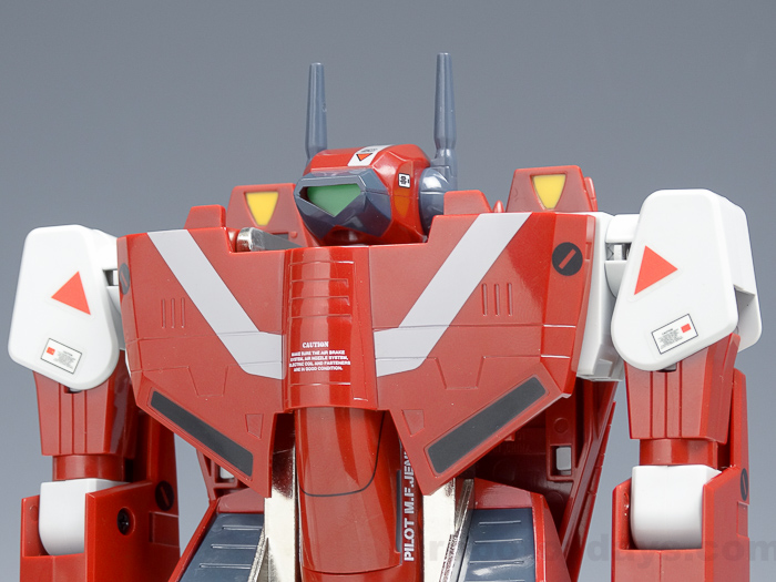 バルキリー VF-1J ミリア機（バンダイ復刻版） タカトクトイス