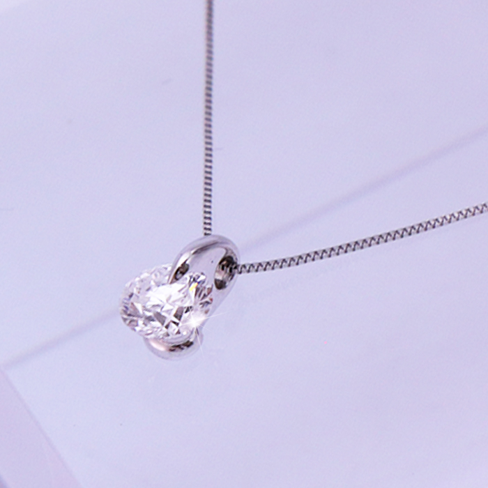 インターナリーフローレス・Dカラー・トリプルエクセレントカット0.5ct