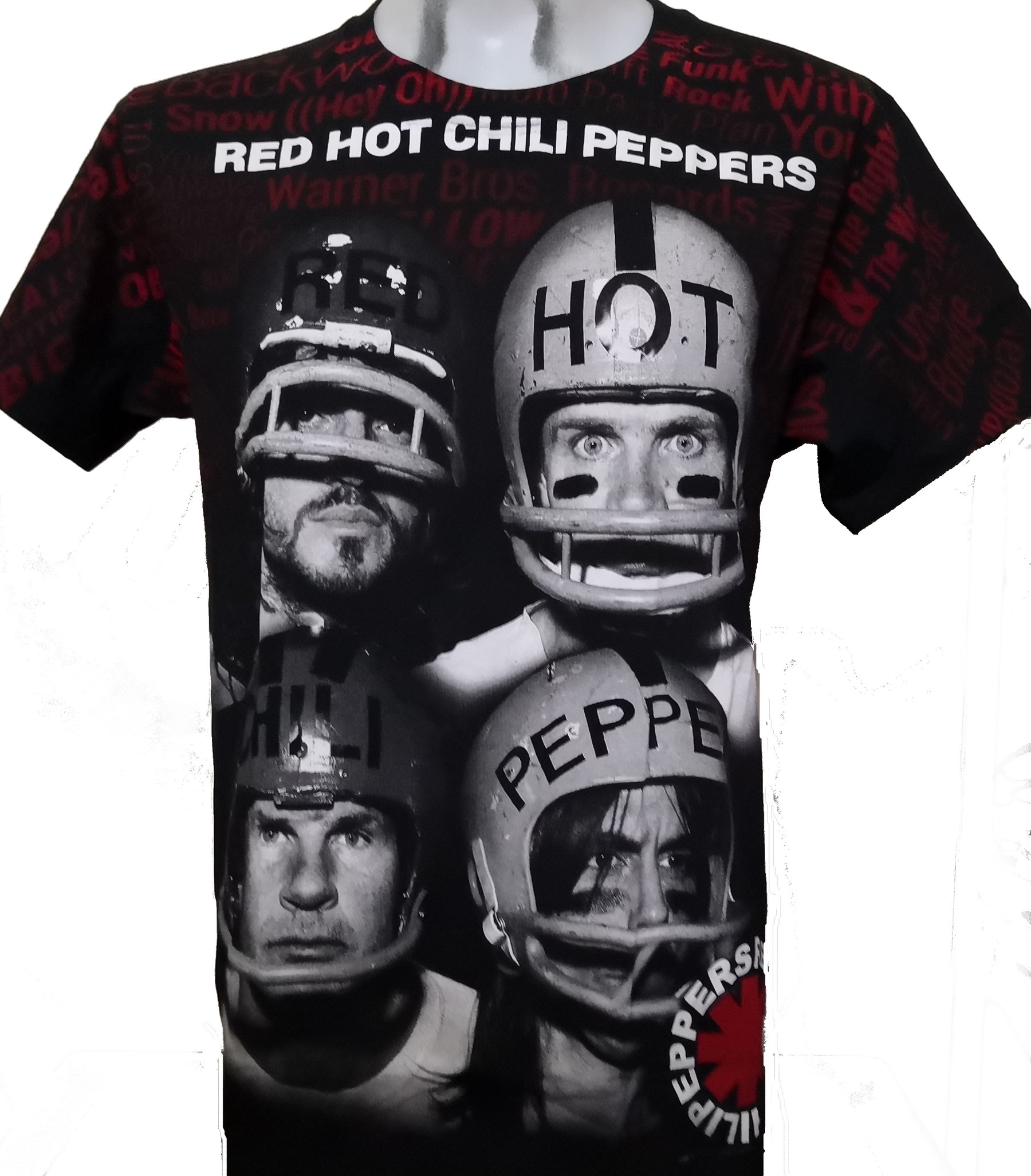 Red Hot Chili Peppers t-shirt size XL all-over print